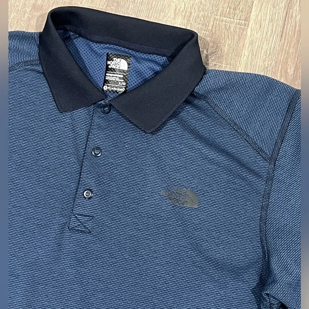 Men’s The North Face FLASHDRY Large Navy Knit Cotton Polo Performance Shirt